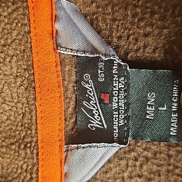 Woolrich Men's Fleece Vest in Large - Picture 4 of 5